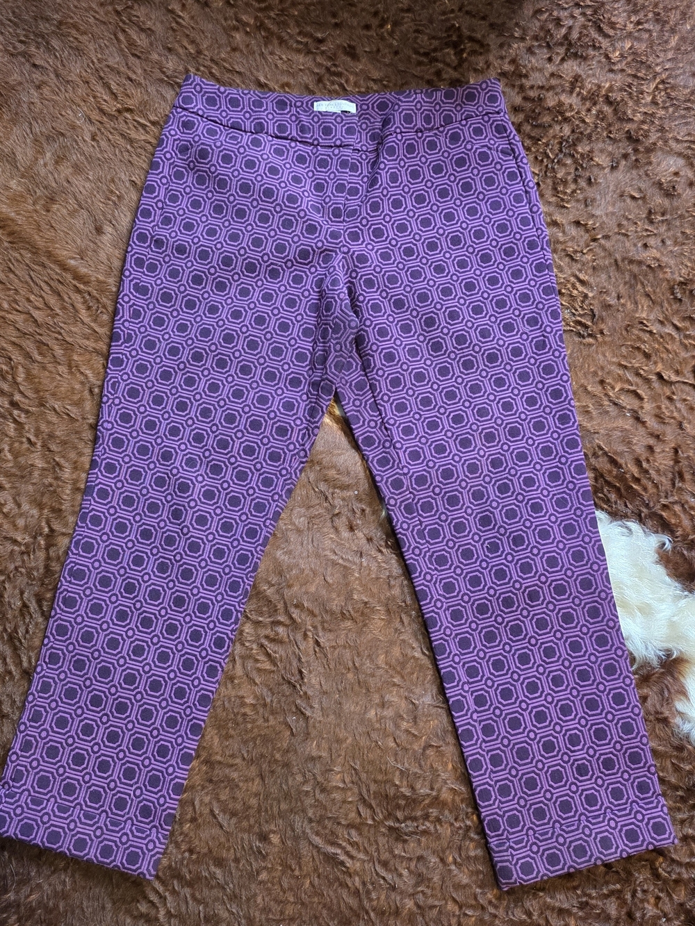 New York & Company Purple Geometric Print Ankle Pants - Size 4Description: